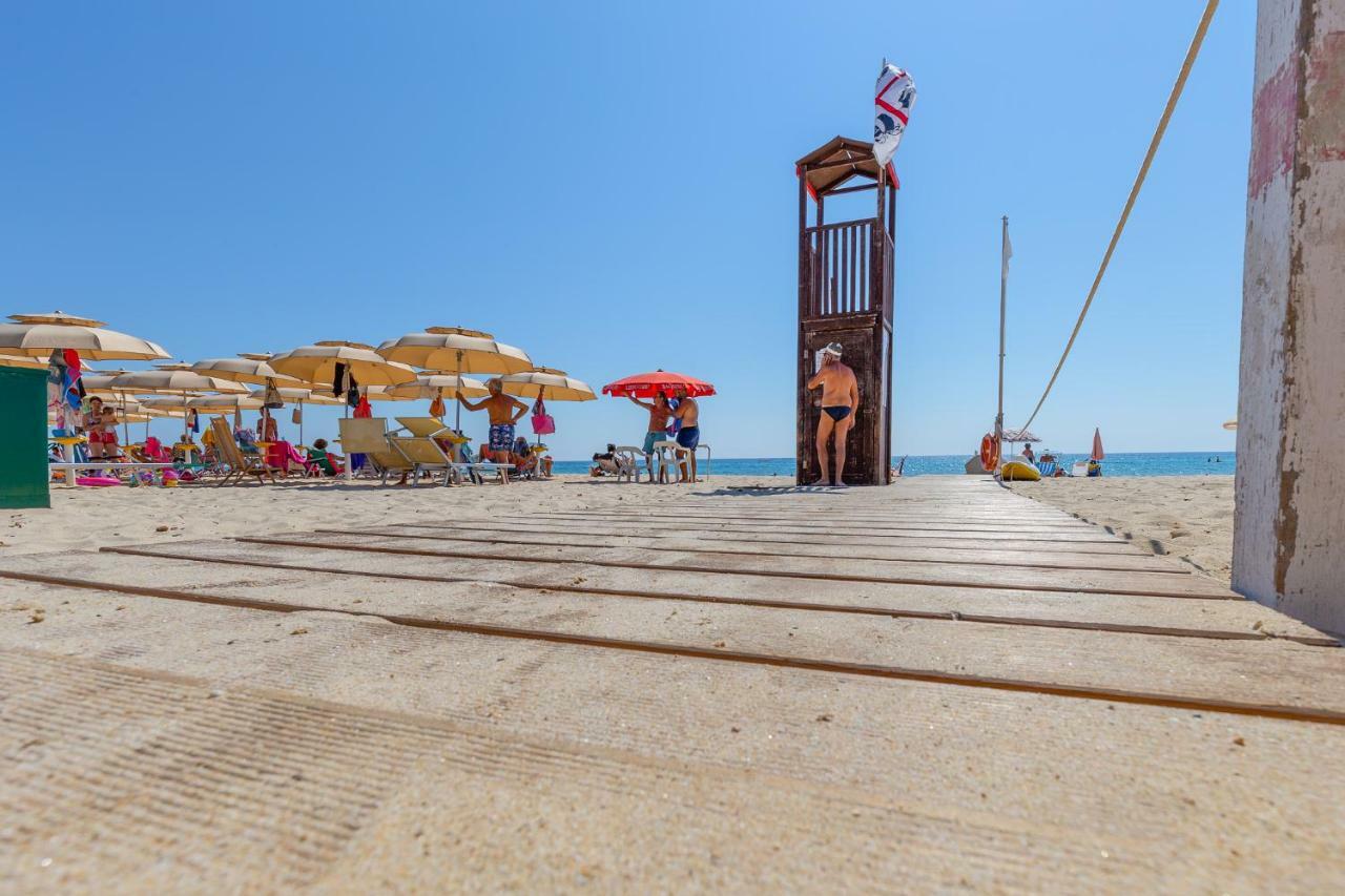 "Sardesidence" Spiaggia Privata Wifi Parcheggio Riservato Коста Рей Екстериор снимка